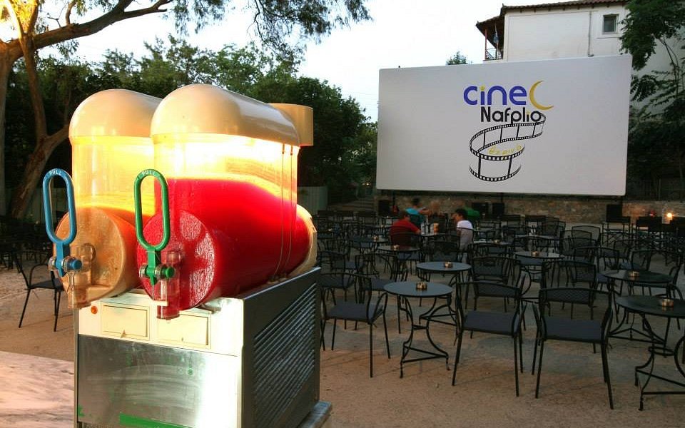 Cine-Nafplio-Open-Air-cinema5